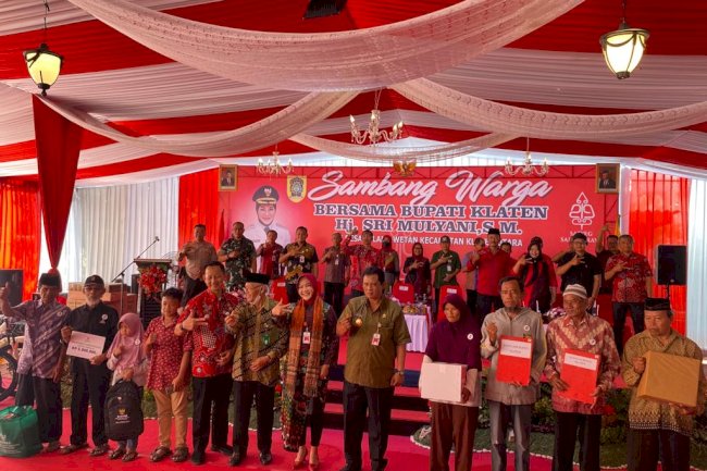 Penyerahan Bantuan Sosial yang tidak direncanakan dalam rangka Sambang