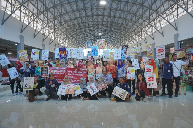 Kampanye Anti Kekerasan dengan Tema "Ayo Berbelanja Sambil Edukasi"