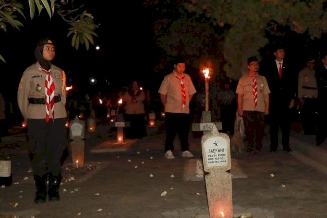 Apel Kehormatan dan Renungan Suci
