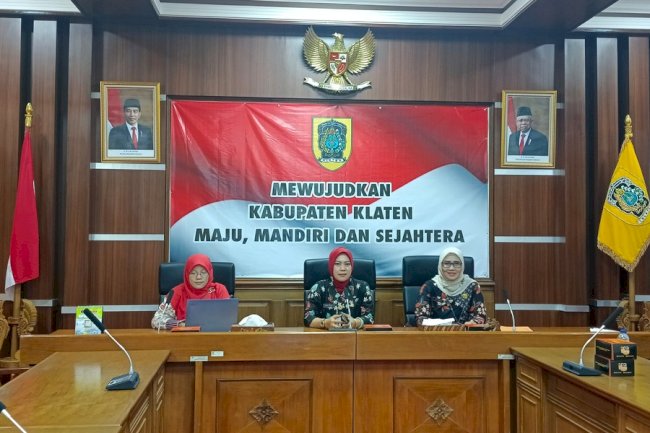 Sosialisasi Pemanfaatan Data Kependudukan Sebagai Peringatan Dini Dampak Kependudukan