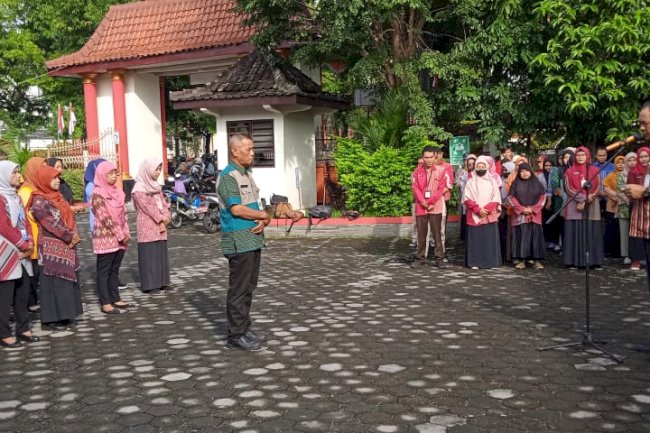 Kegiatan Apel Pagi Hari Kamis DISSOSP3APPKB