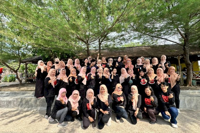 Kegiatan Pertemuan rutin Dharma Wanita Persatuan DISSOSP3APPKB