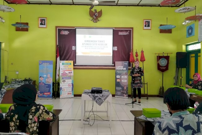 Bimbingan Teknis Aplikasi SITIE KEDELAK di Kecamatan Juwiring