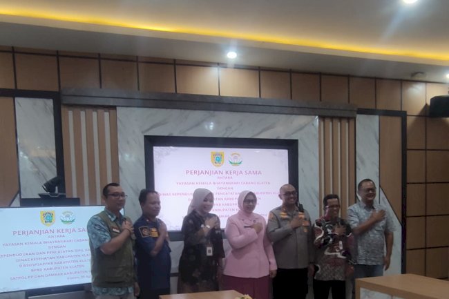 Penandatanganan Perjanjian Kerja Sama antara Yayasan Kemala Bhayangkari Cabang Klaten