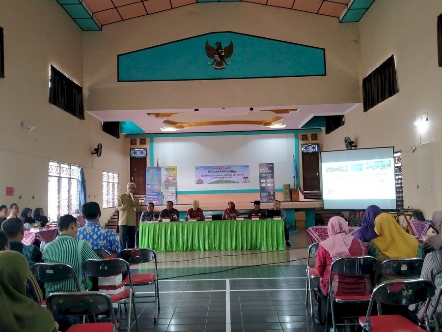 Workshop Sekolah Ramah Anak (SRA) bagi Pendidik dan Tenaga Kependidikan SD Negeri / Swasta dan MI Se-Wilayah Kecamatan Trucuk