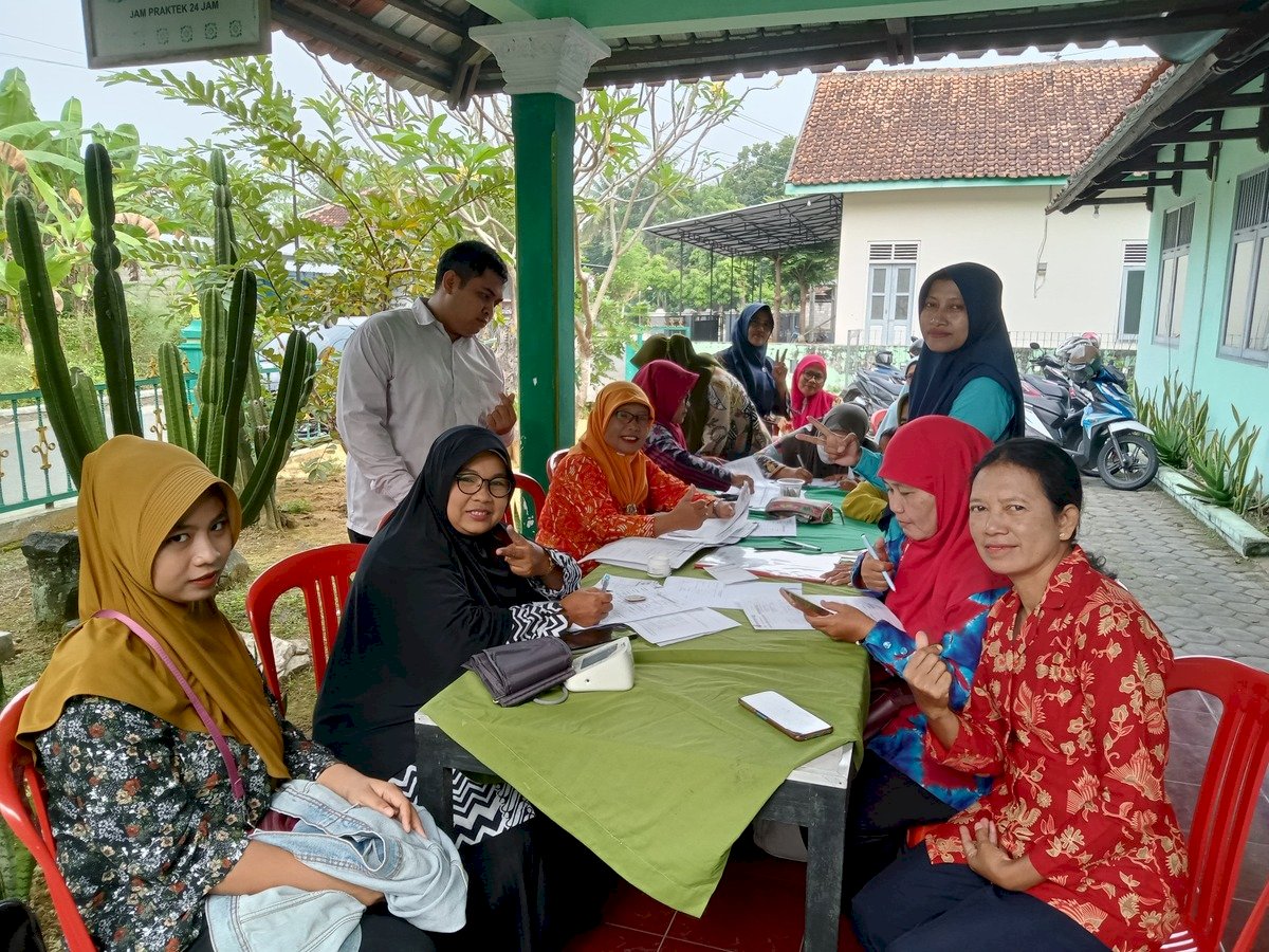 Pelayanan KB MKJP dalam Rangka Harganas ke-32 di PKU Aisyiyah Krakitan, Bayat