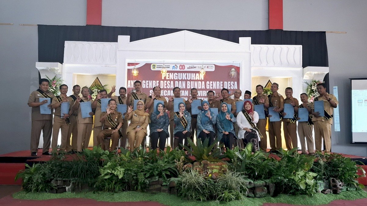 Pengukuhan Ayah dan Bunda Genre Desa se-Kecamatan Juwiring