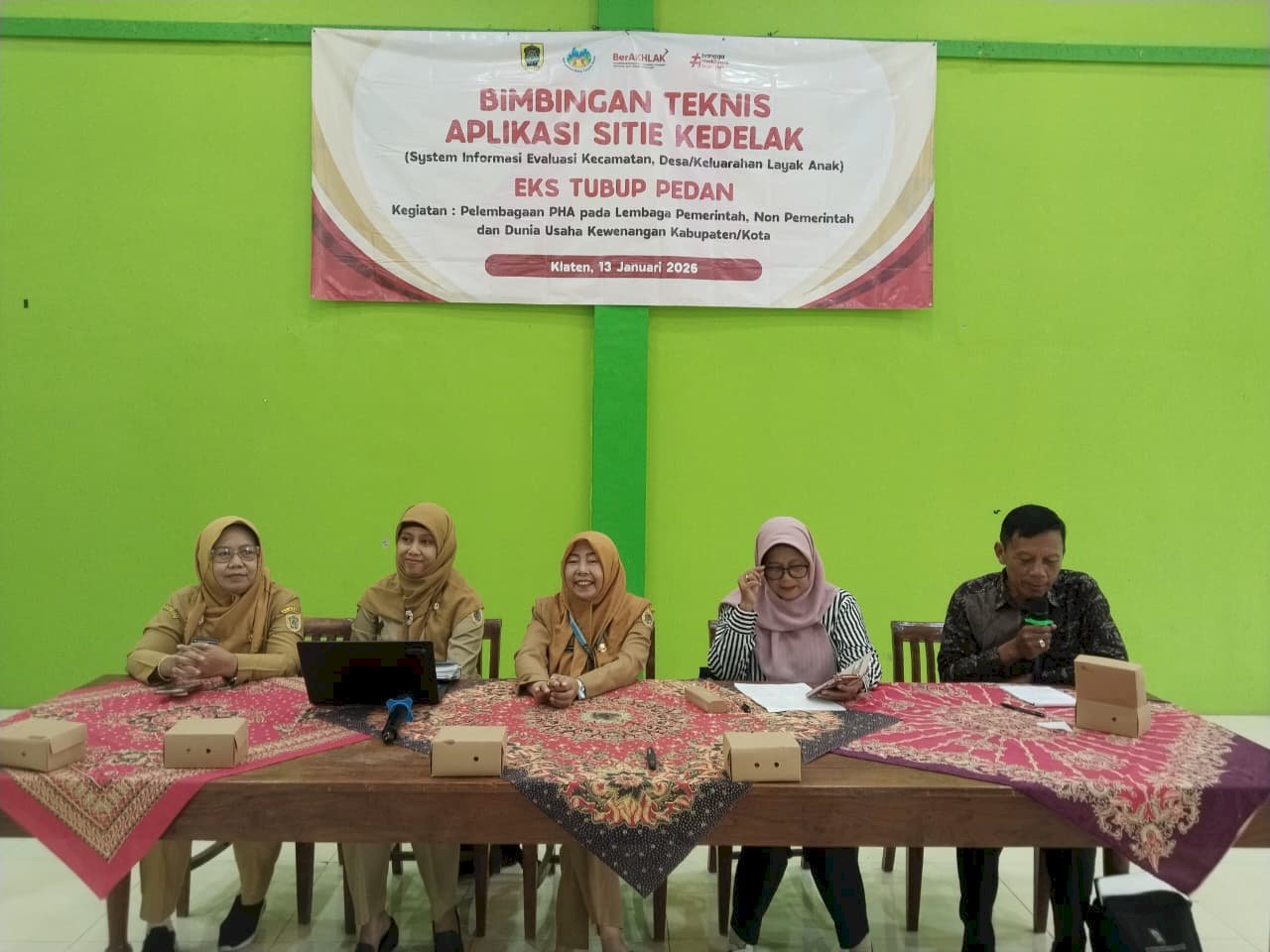 Bimbingan Teknis Aplikasi Sistem Informasi Evaluasi Kecamatan, Desa/Kelurahan Layak Anak (SITIE KEDELAK)