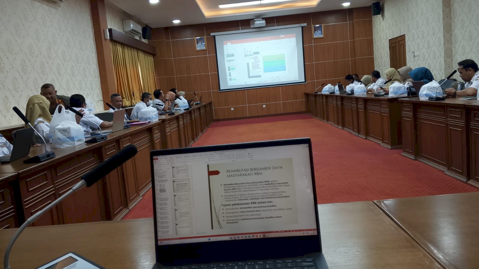 Pembahasan Rancangan Awal Peraturan Bupati (Raperbup) tentang Habilitasi dan Rehabilitasi bagi Penyandang Disabilitas