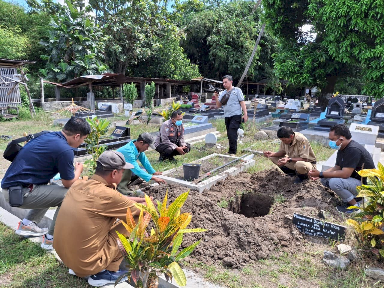 Pemulasaran dan pemakaman jenazah terlantar